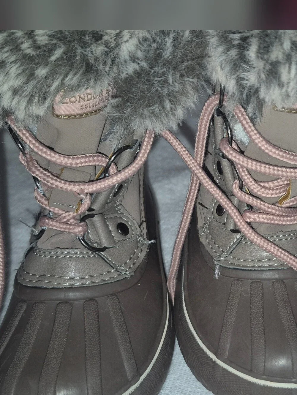 Girls Size 8 London Fog Boots